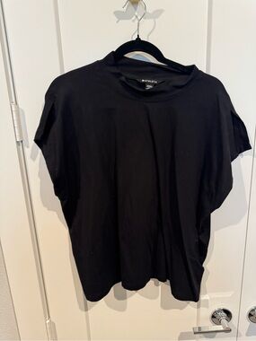 Athleta Black Relaxed Crewneck Short Sleeve Tee